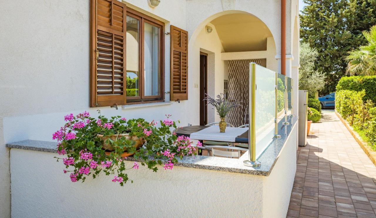 Apartman Mia Фажана Экстерьер фото